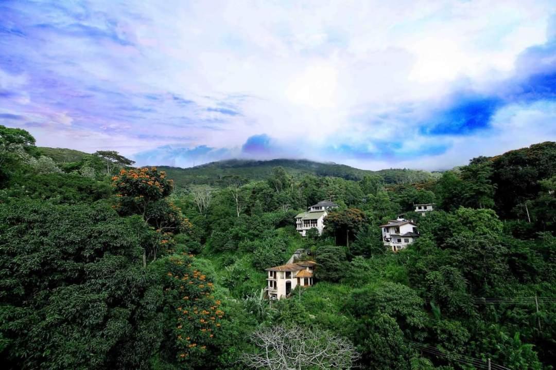 Hillcrest Villa Peradeniya Exterior photo